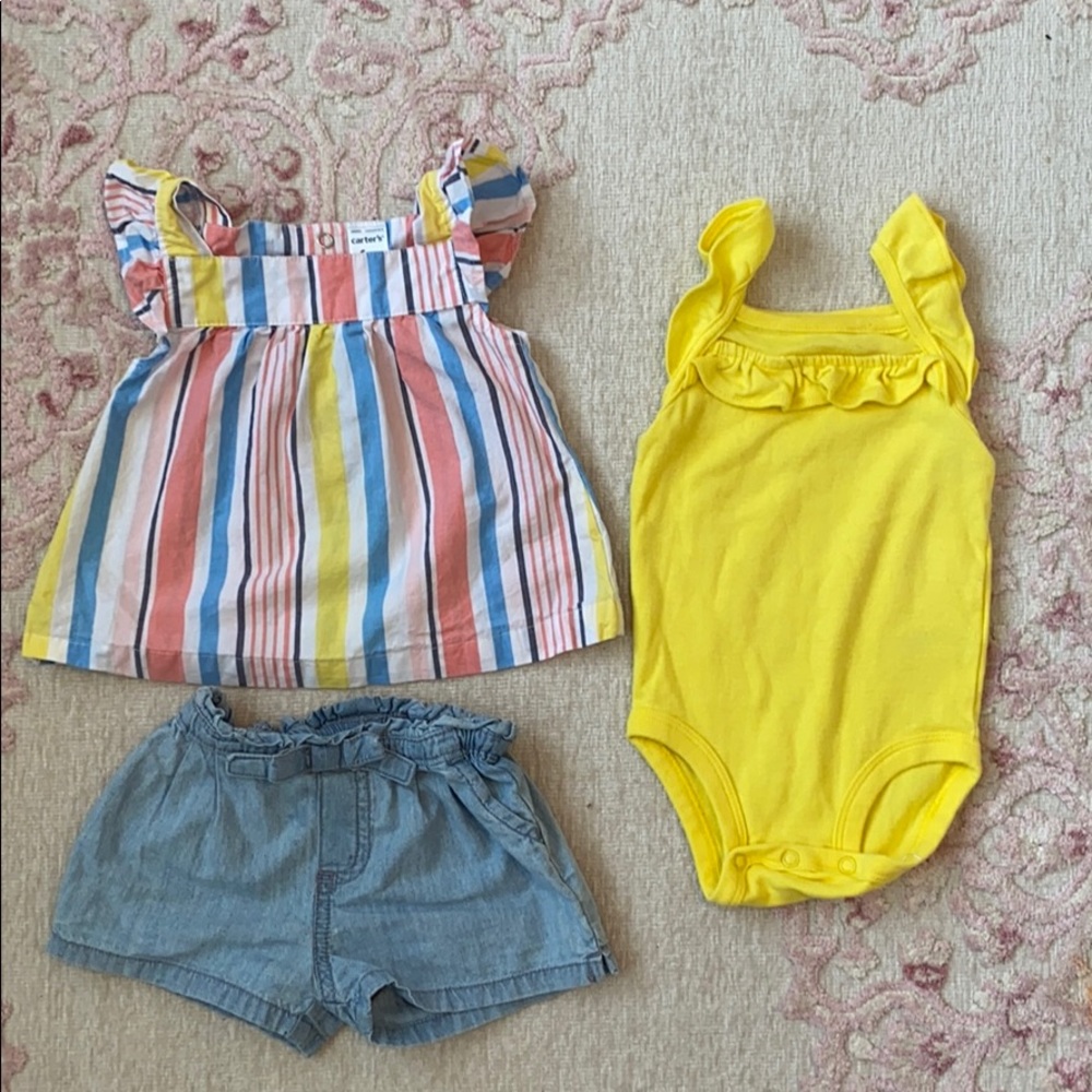 3 pc Carter’s short set